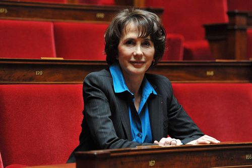 Au Parlement
