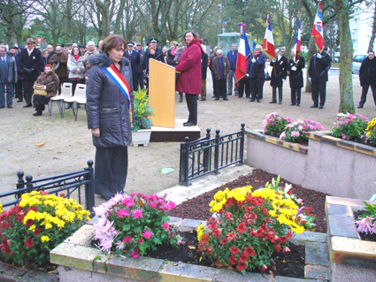 Cérémonie commémorative du 11 novembre à Roissy-en-Brie