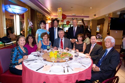 Cérémonie remise Légion d'Honneur Madame Khun